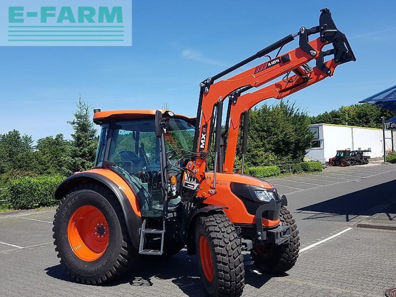 Kubota m4-073 cab - Трактор: фото 4 Kubota m4-073 cab - Трактор: фото 4