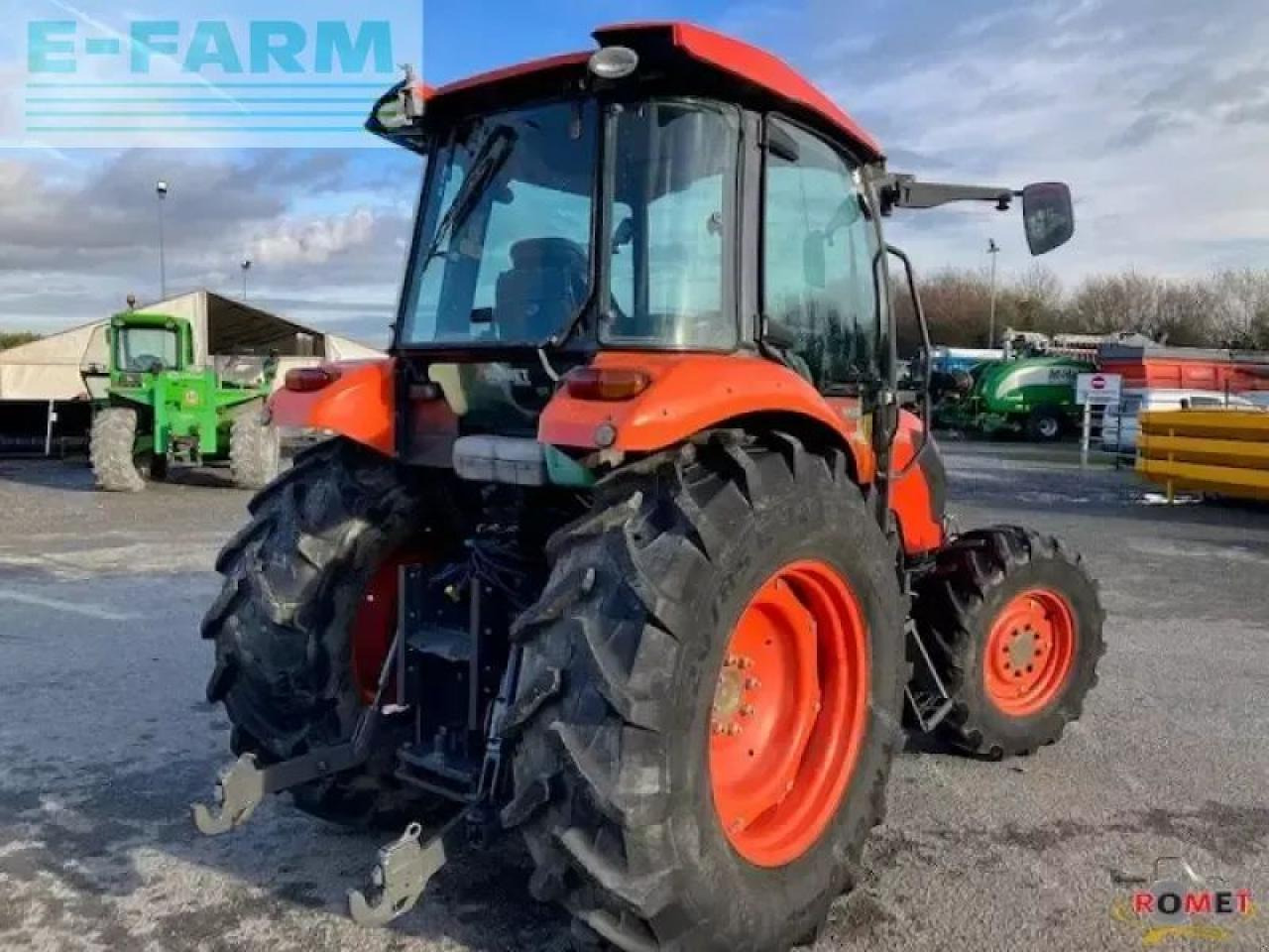 Kubota m7060 - Трактор: фото 4 Kubota m7060 - Трактор: фото 4