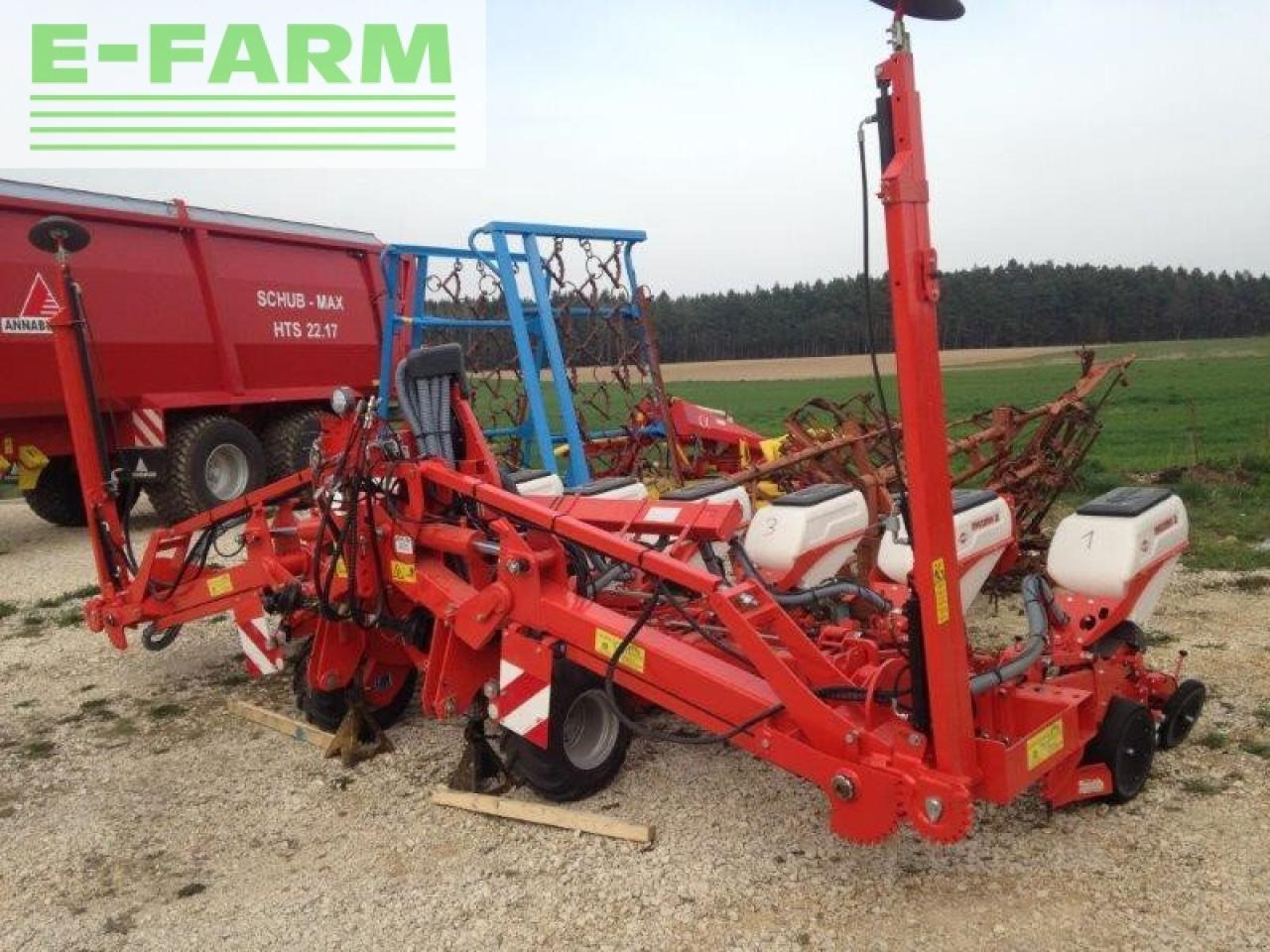 Kuhn maxxima 8 rt - Сівалка точного висіву: фото 1 Kuhn maxxima 8 rt - Сівалка точного висіву: фото 1