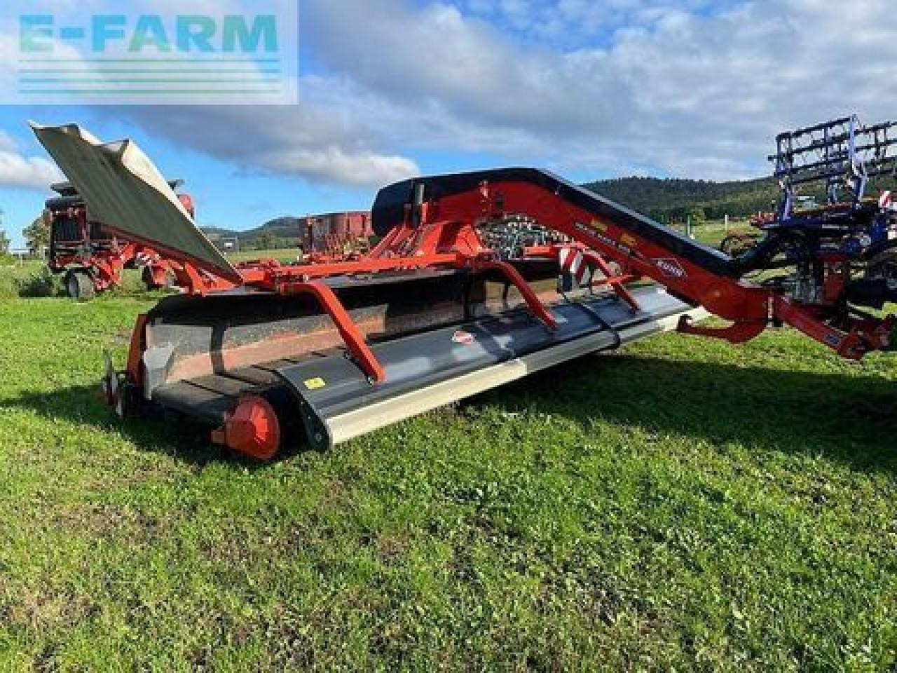 Kuhn merge maxx 950 - Сіноворушилка: фото 5 Kuhn merge maxx 950 - Сіноворушилка: фото 5