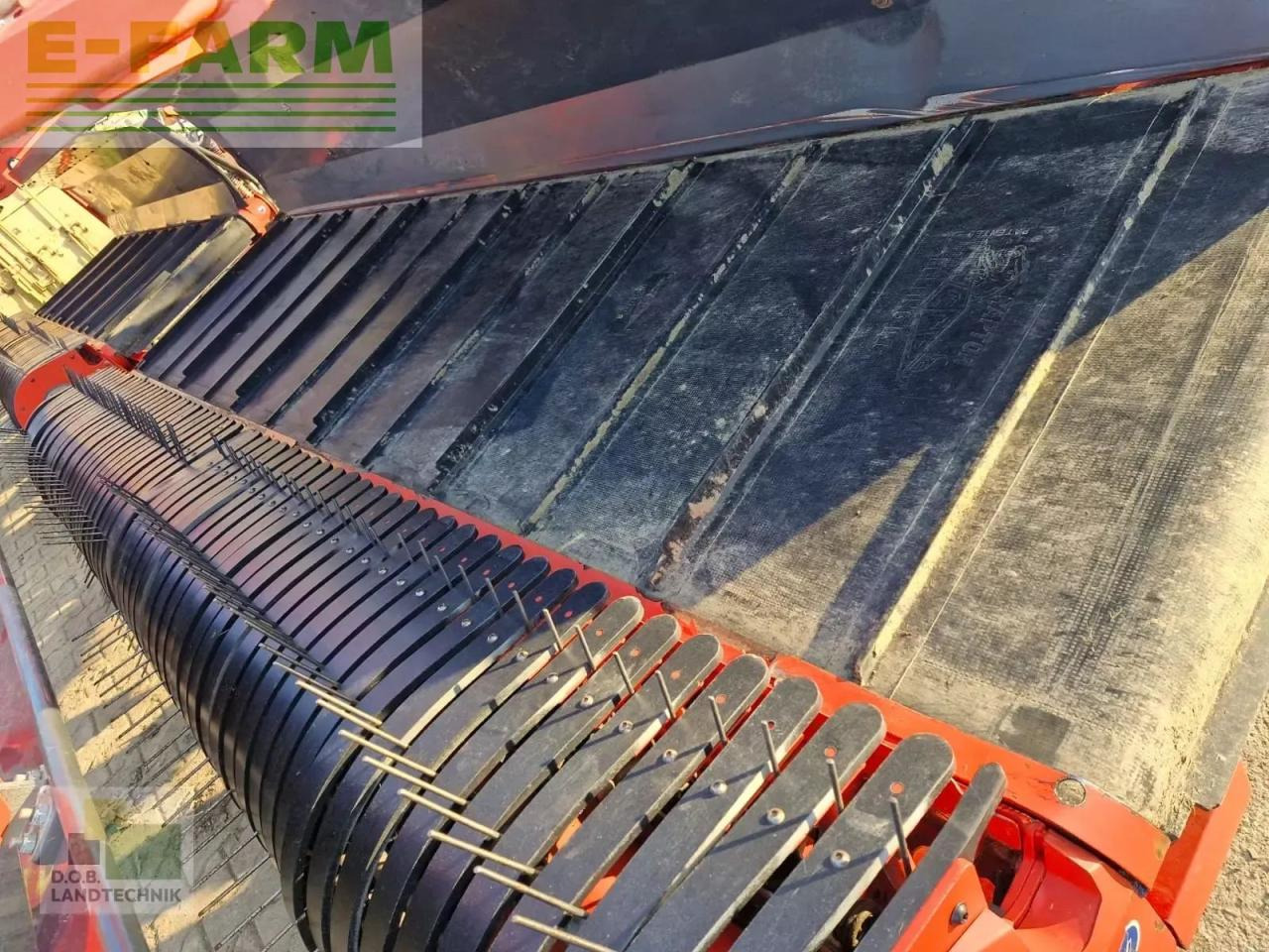 Kuhn merge maxx 950 bandschwader - Сіноворушилка: фото 5 Kuhn merge maxx 950 bandschwader - Сіноворушилка: фото 5