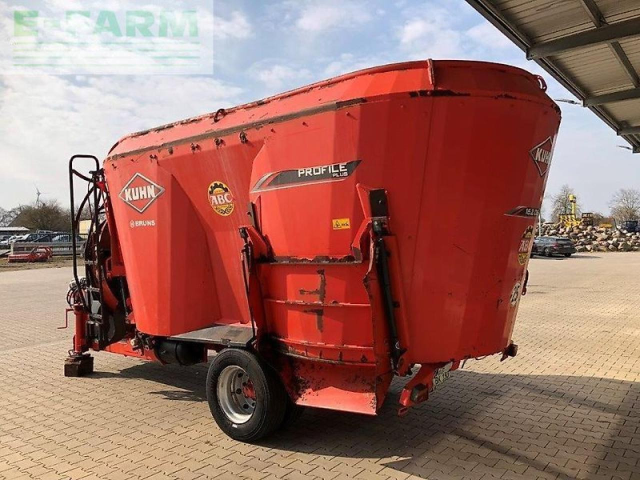 Kuhn profile plus 16.2 ds - Техніка для тваринництва: фото 3 Kuhn profile plus 16.2 ds - Техніка для тваринництва: фото 3