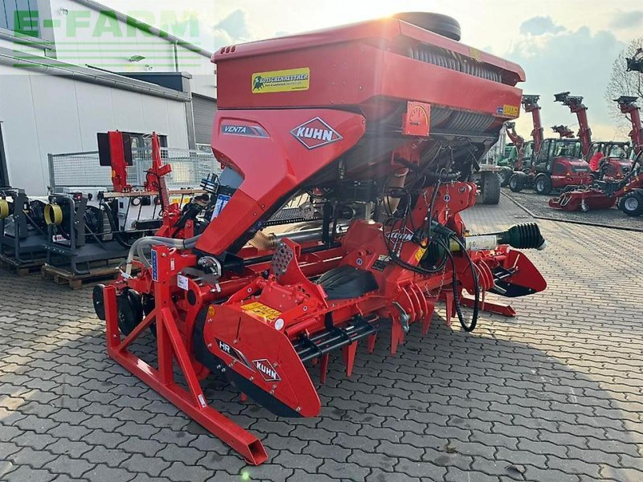 Kuhn venta 1500 liter + hr3030 - Сівалка: фото 3 Kuhn venta 1500 liter + hr3030 - Сівалка: фото 3