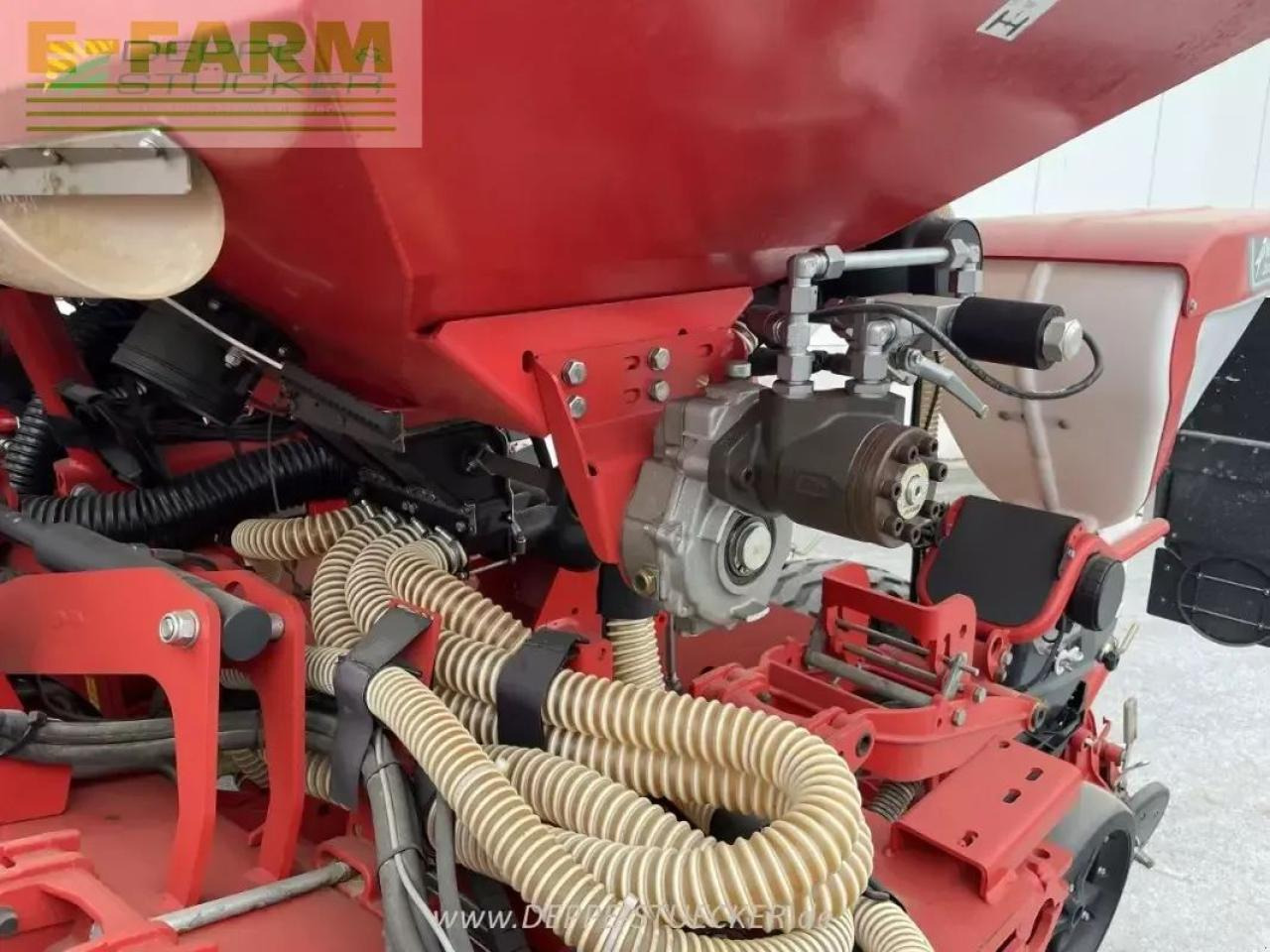 Kverneland optima tf profi typ d2vb1l - Сівалка точного висіву: фото 4 Kverneland optima tf profi typ d2vb1l - Сівалка точного висіву: фото 4