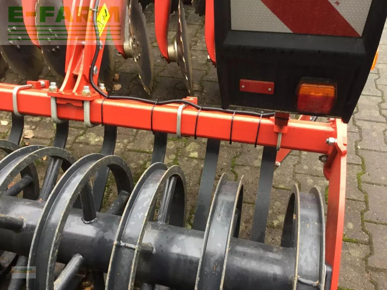 Kverneland qualidisc farmer 3001 - Дисковий культиватор: фото 5 Kverneland qualidisc farmer 3001 - Дисковий культиватор: фото 5