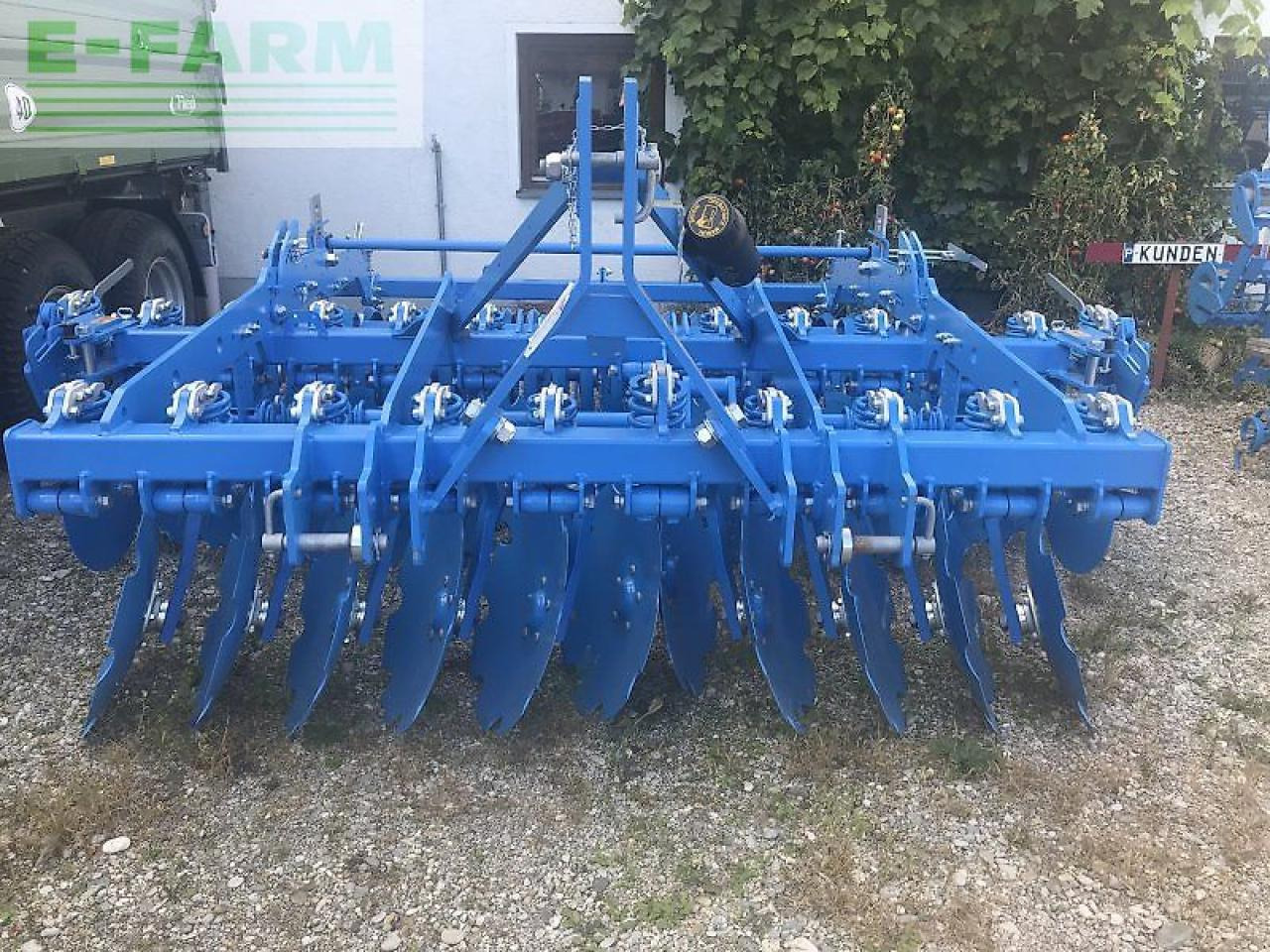 Lemken rubin 10/300 u - Дисковий культиватор: фото 2 Lemken rubin 10/300 u - Дисковий культиватор: фото 2