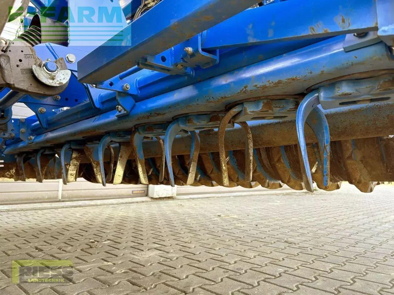 Lemken saphir 10 + zirkon 8/300 isobus - Сівалка: фото 3 Lemken saphir 10 + zirkon 8/300 isobus - Сівалка: фото 3