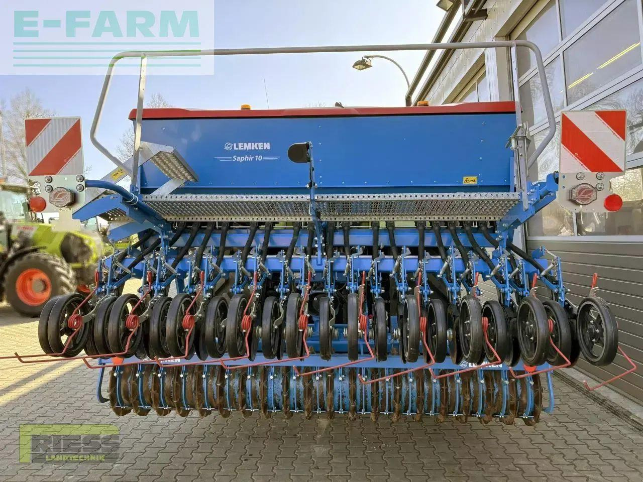 Lemken zirkon 8/300 + saphir 10 isobus - Техніка для обробки ґрунту: фото 3 Lemken zirkon 8/300 + saphir 10 isobus - Техніка для обробки ґрунту: фото 3