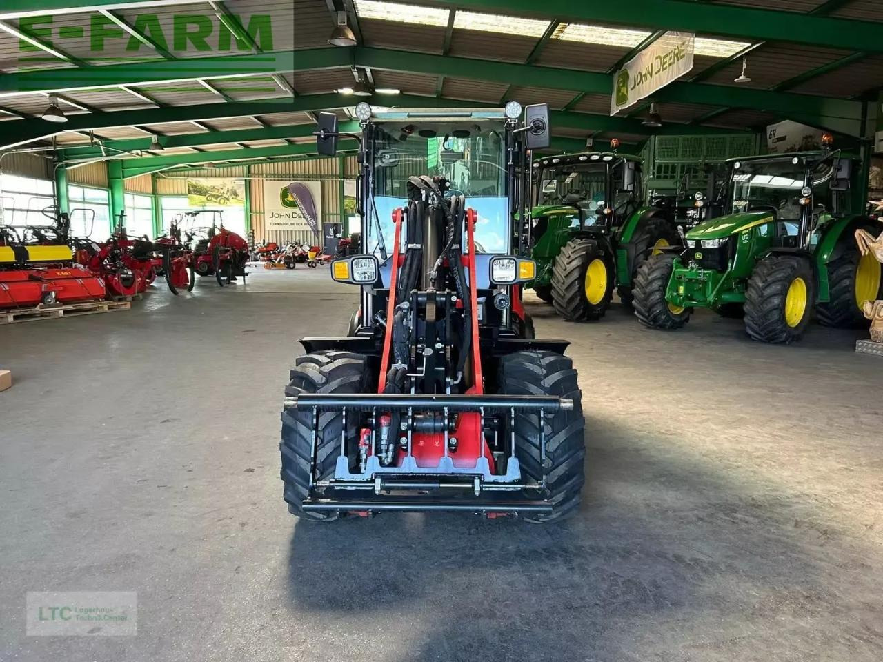 Manitou mla5-50 - Колісний навантажувач: фото 5 Manitou mla5-50 - Колісний навантажувач: фото 5