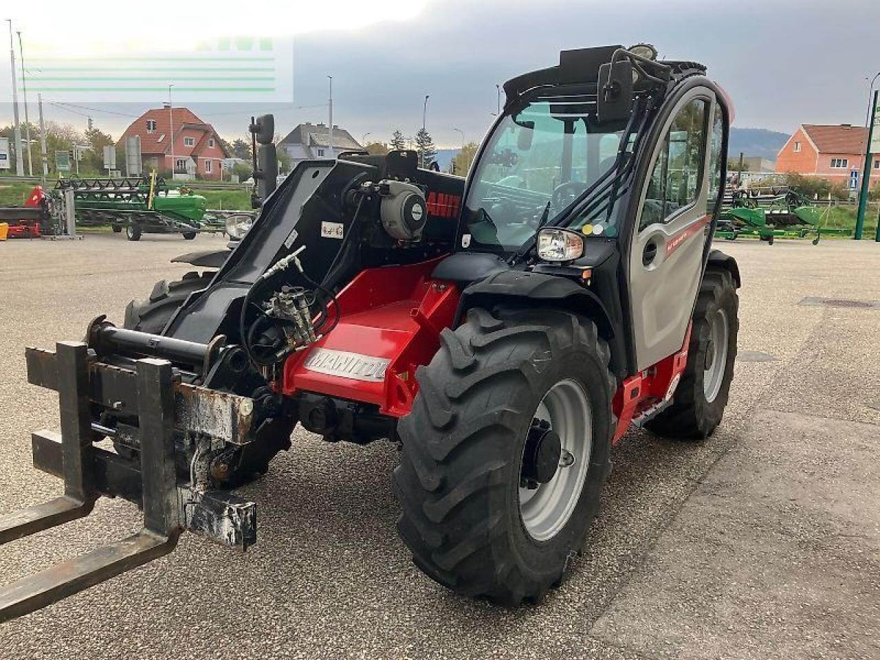 Manitou teleskoplader mlt 635 premium - Навантажувач телескопічний: фото 2 Manitou teleskoplader mlt 635 premium - Навантажувач телескопічний: фото 2