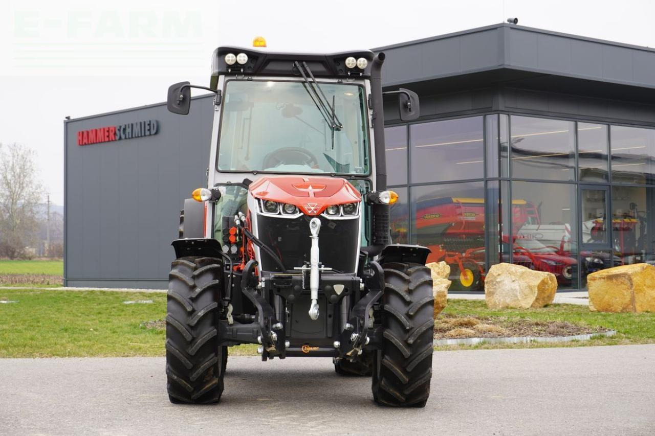 Massey Ferguson 3wf.115 efficient - Трактор: фото 3 Massey Ferguson 3wf.115 efficient - Трактор: фото 3