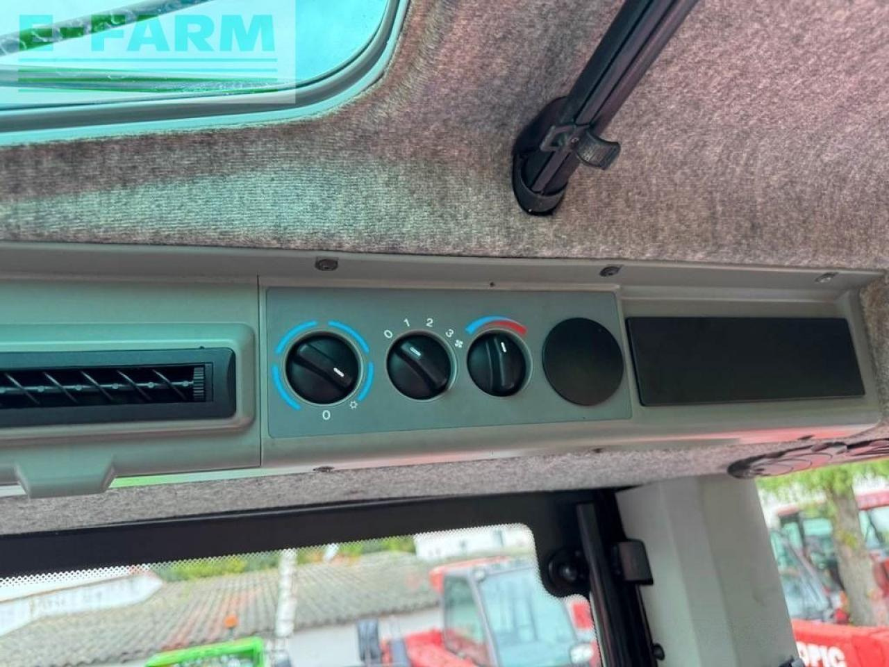 Трактор Massey Ferguson 5470 dyna-4: фото 15