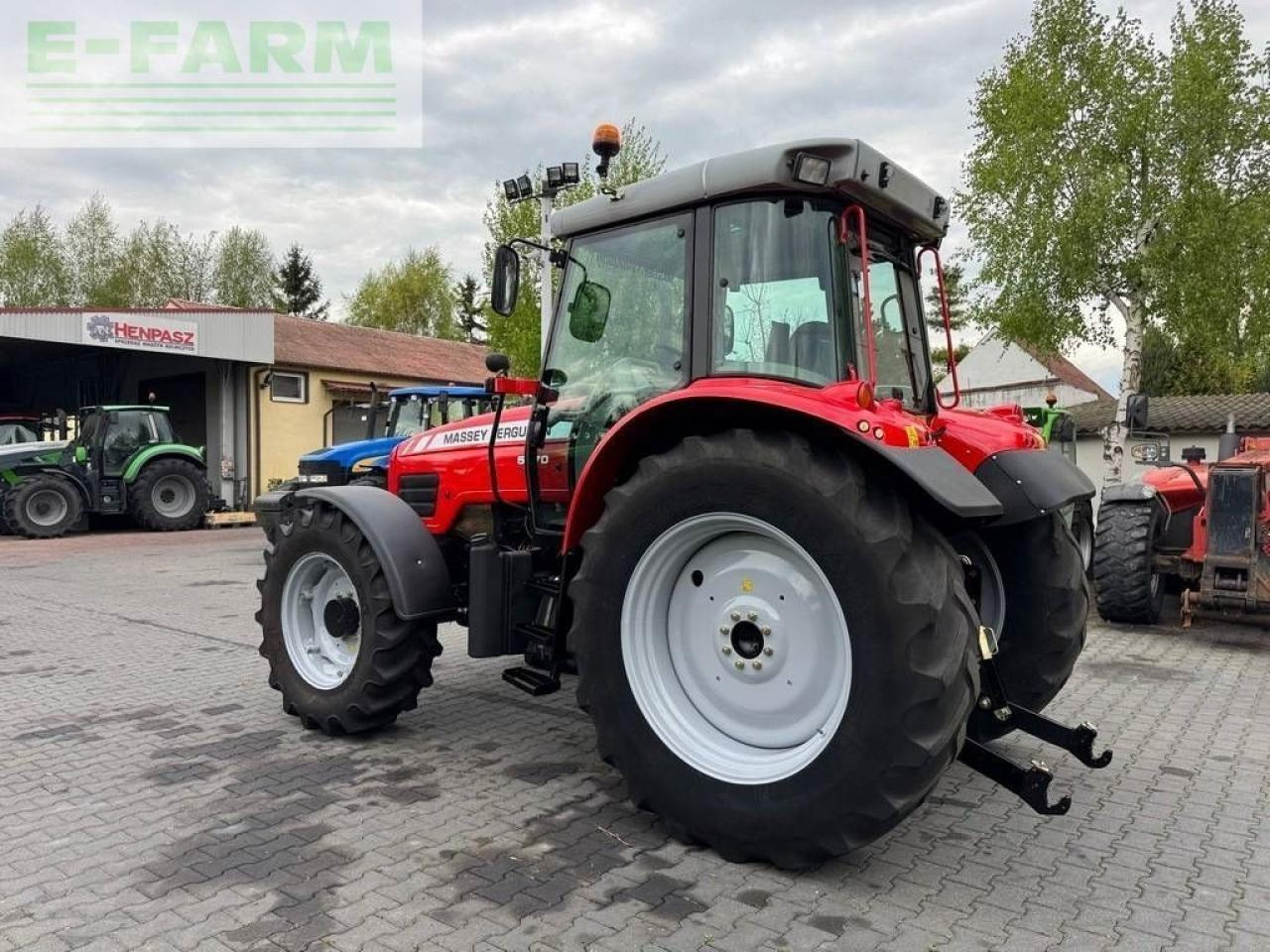 Трактор Massey Ferguson 5470 dyna-4: фото 8