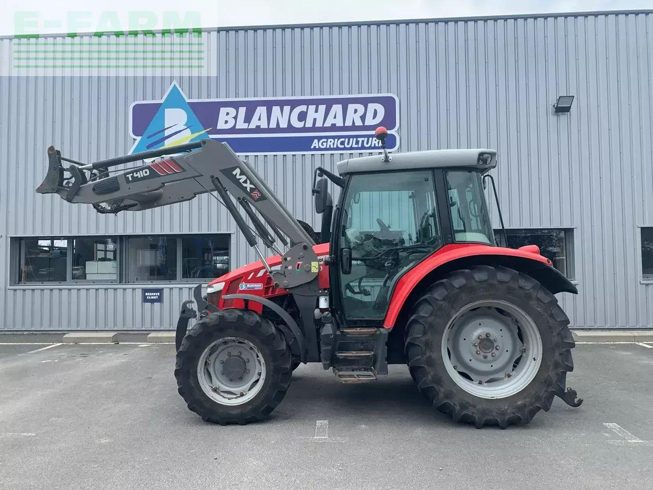 Massey Ferguson 5610 - Трактор: фото 1 Massey Ferguson 5610 - Трактор: фото 1