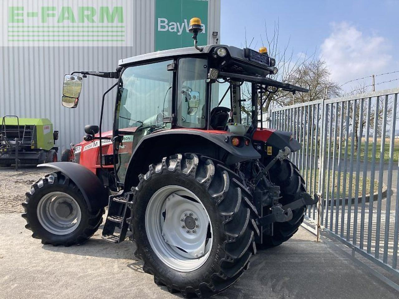 Massey Ferguson 5709 dyna-4 - Трактор: фото 3 Massey Ferguson 5709 dyna-4 - Трактор: фото 3