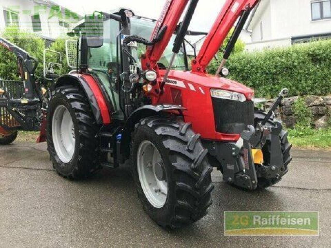 Massey Ferguson 5711 dyna 4 power - Трактор: фото 2 Massey Ferguson 5711 dyna 4 power - Трактор: фото 2