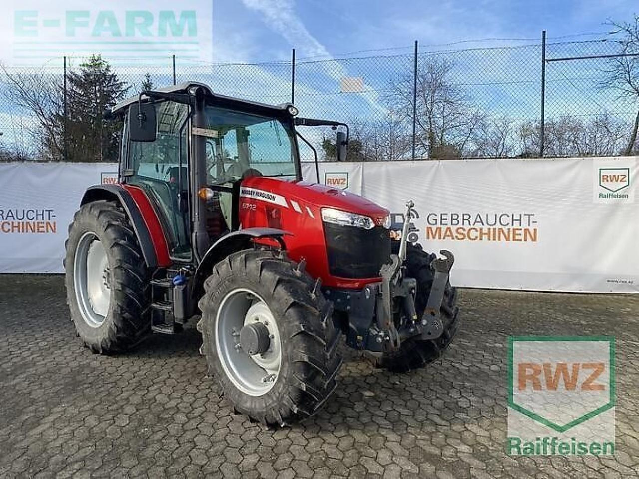 Massey Ferguson 6712 - Трактор: фото 1 Massey Ferguson 6712 - Трактор: фото 1