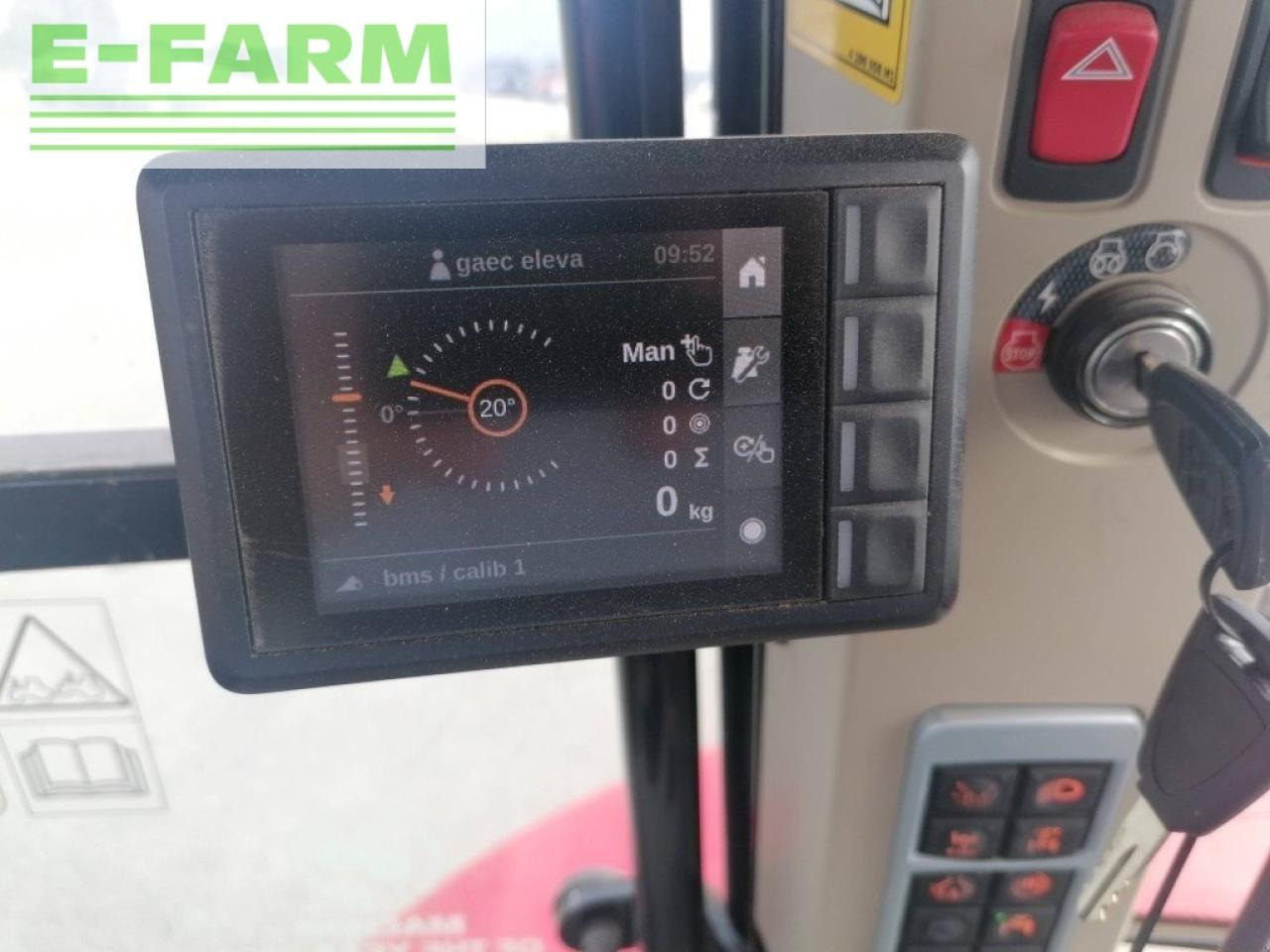 Трактор Massey Ferguson 6713 s: фото 7