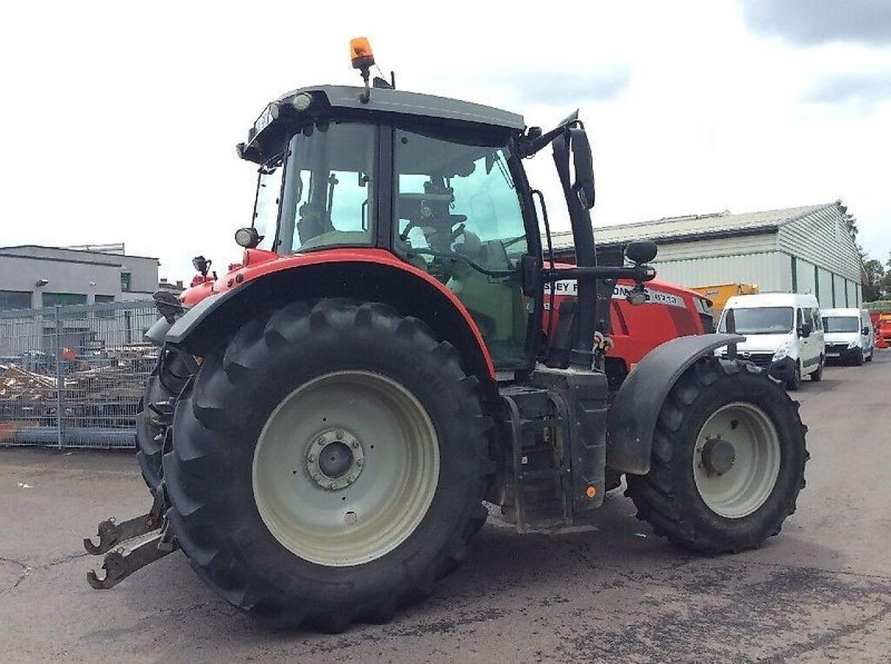 Massey Ferguson 6713s - Трактор: фото 4 Massey Ferguson 6713s - Трактор: фото 4