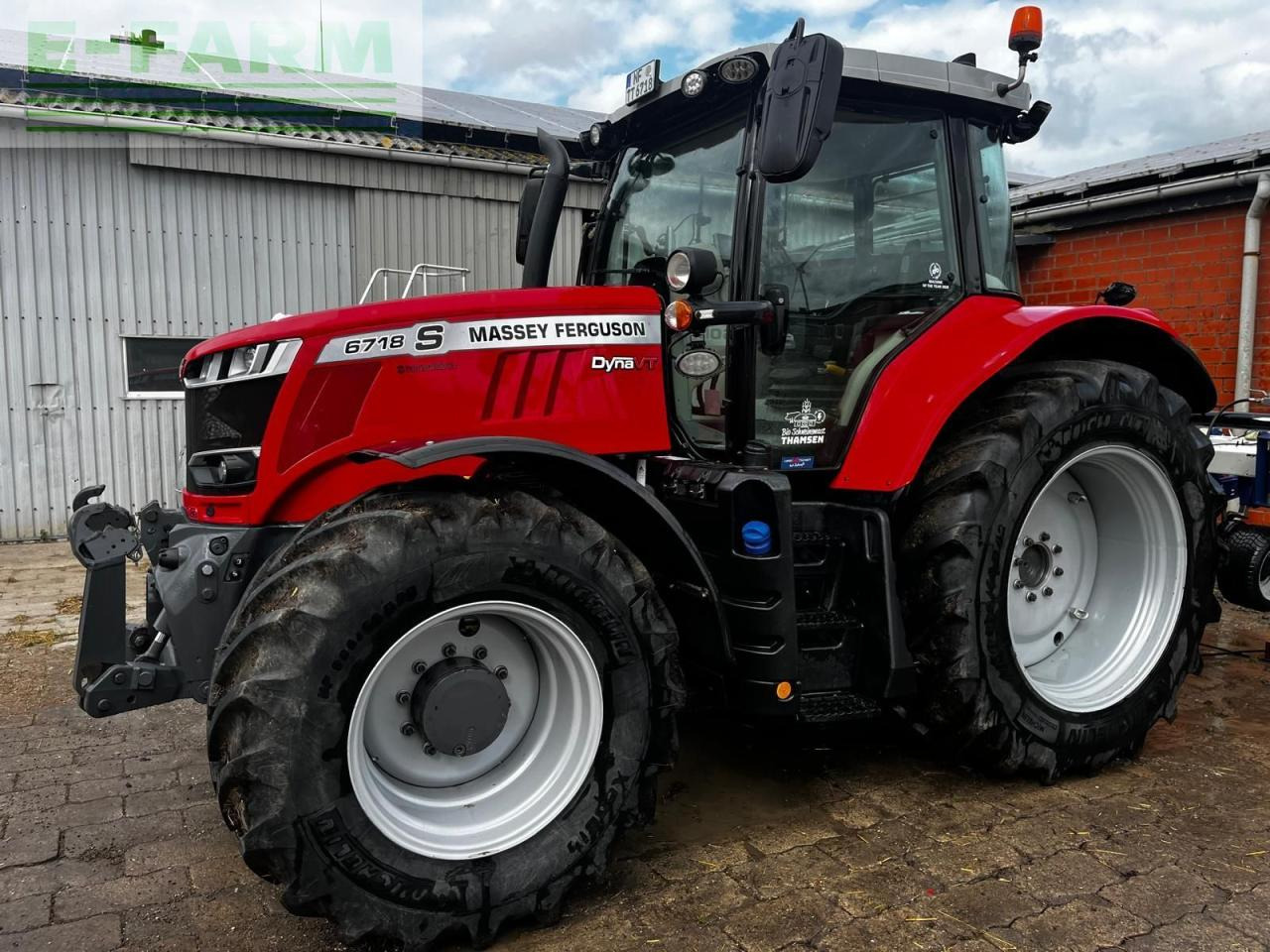 Massey Ferguson 6718S Dyna-VT - Трактор: фото 1 Massey Ferguson 6718S Dyna-VT - Трактор: фото 1