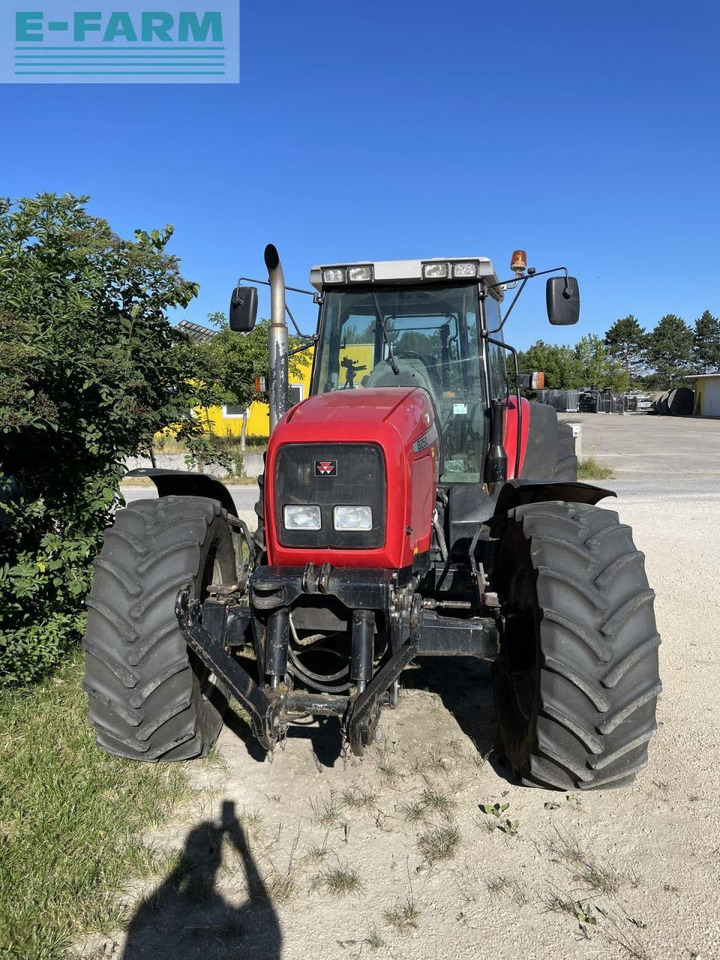 Massey Ferguson 8250-4 - Трактор: фото 2 Massey Ferguson 8250-4 - Трактор: фото 2