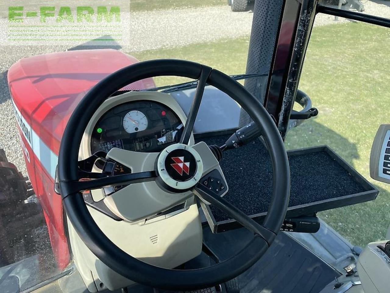 Massey Ferguson 8690 - Трактор: фото 3 Massey Ferguson 8690 - Трактор: фото 3