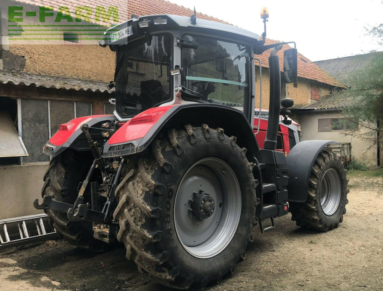 Massey Ferguson 8s205 - Трактор: фото 4 Massey Ferguson 8s205 - Трактор: фото 4