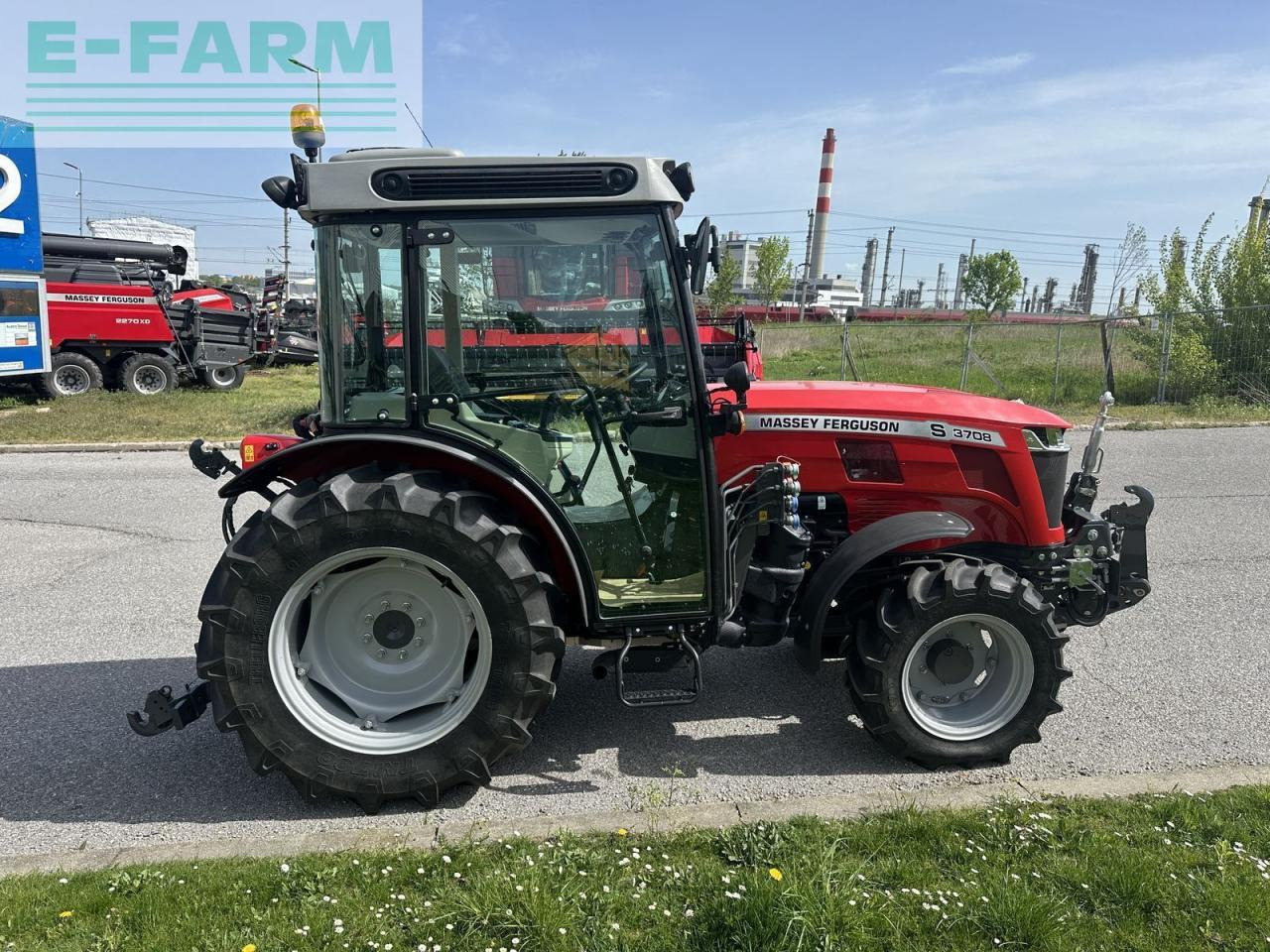 Трактор Massey Ferguson mf 3708: фото 7