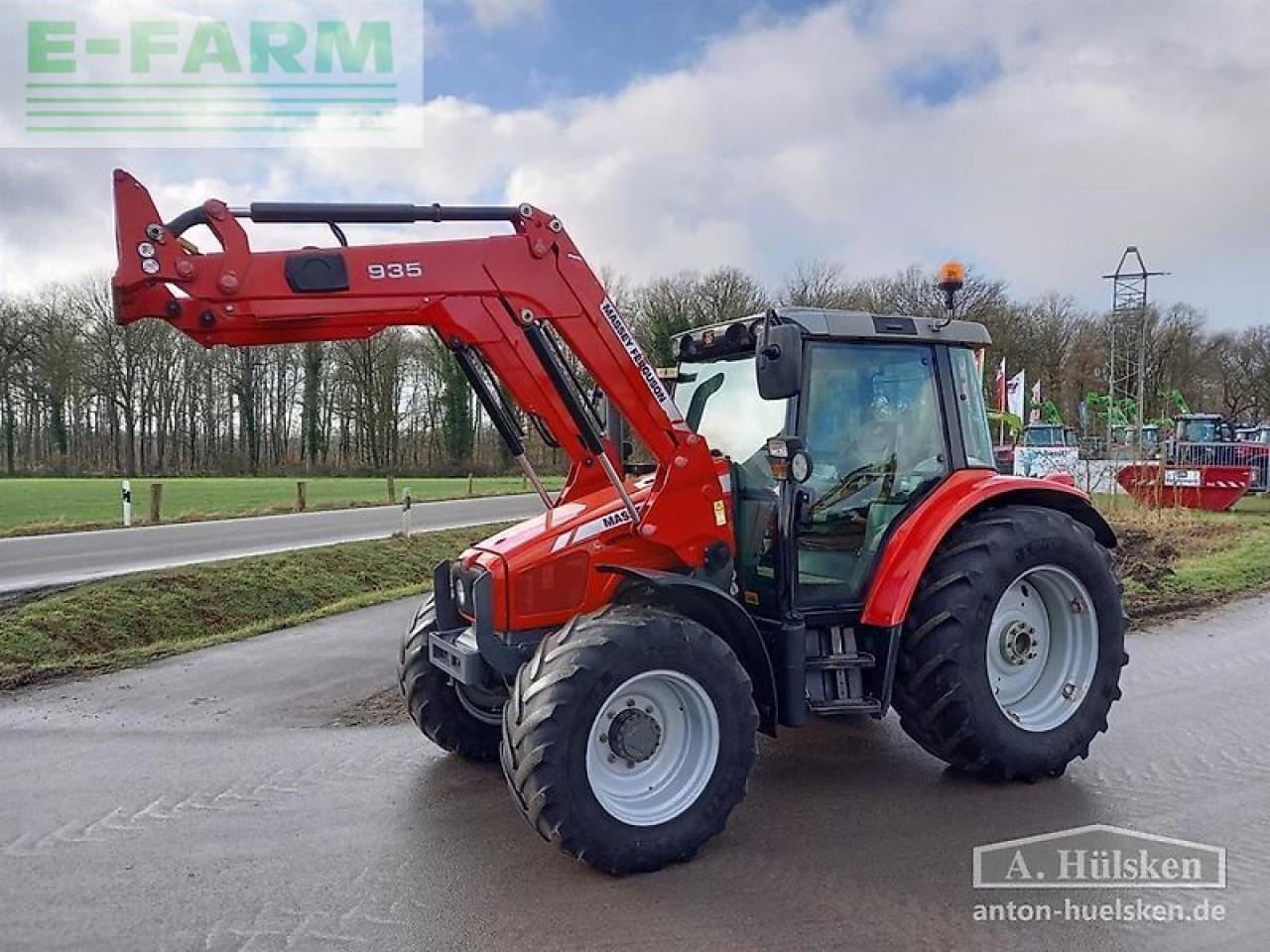 Massey Ferguson mf 5435 mit frontlader - Трактор: фото 1 Massey Ferguson mf 5435 mit frontlader - Трактор: фото 1