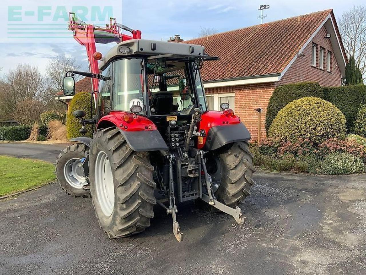 Massey Ferguson mf 5709 s - Трактор: фото 2 Massey Ferguson mf 5709 s - Трактор: фото 2