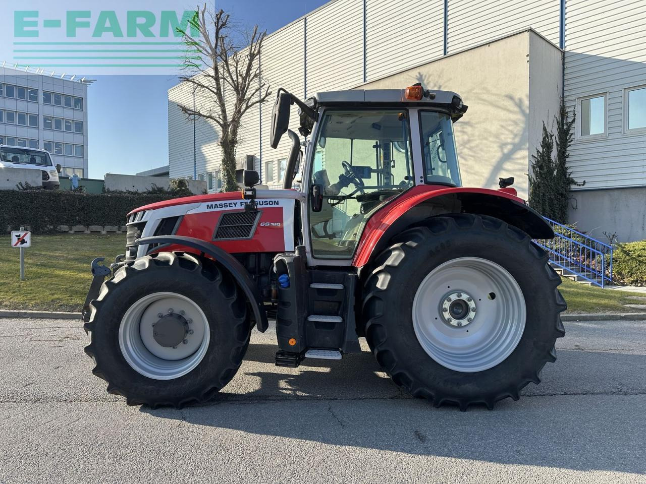 Massey Ferguson mf 6s.180 - Трактор: фото 2 Massey Ferguson mf 6s.180 - Трактор: фото 2