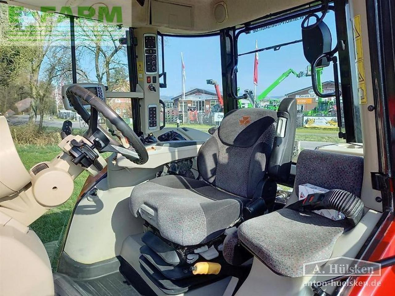 Трактор Massey Ferguson mf 7718 dyna-vt exclusive Exclusive: фото 13