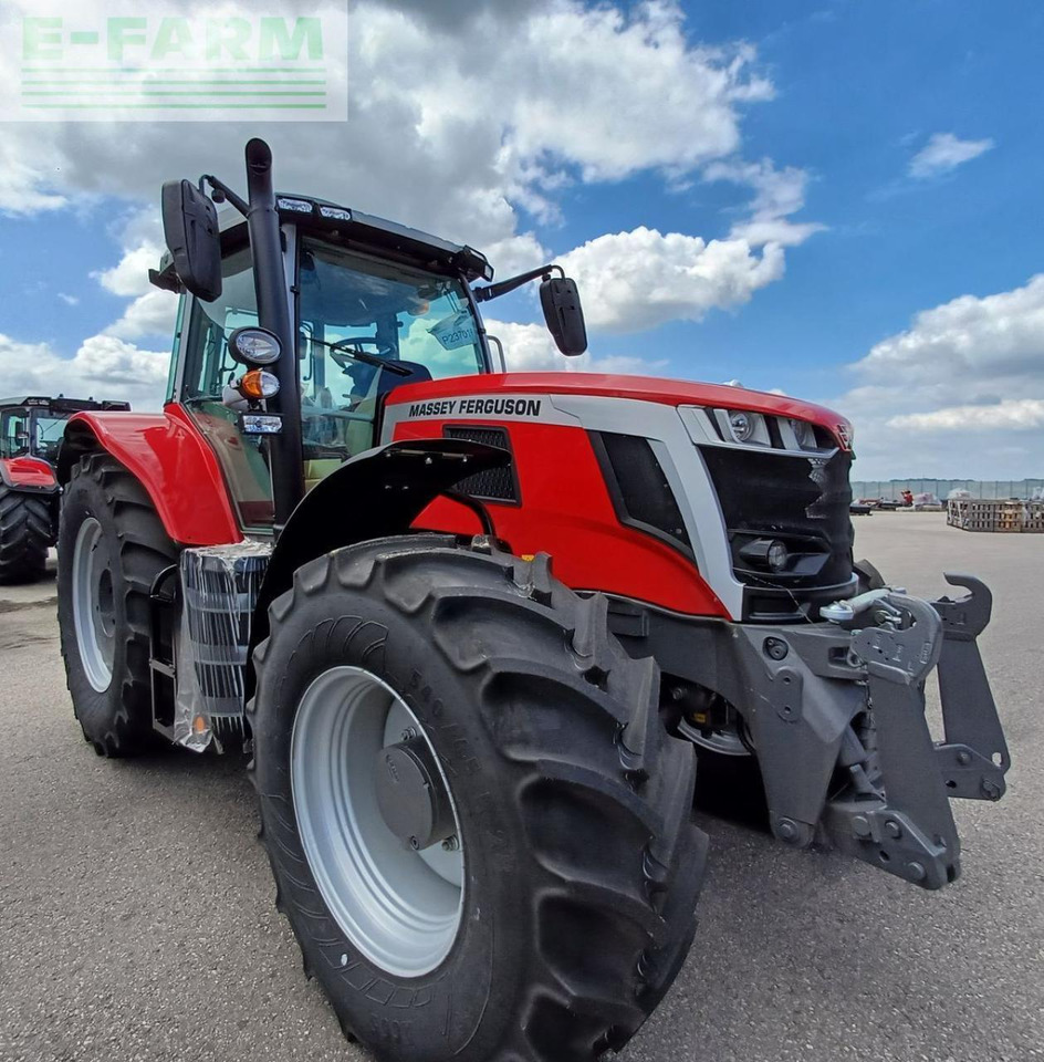 Massey Ferguson mf 7s.180 - Трактор: фото 1 Massey Ferguson mf 7s.180 - Трактор: фото 1