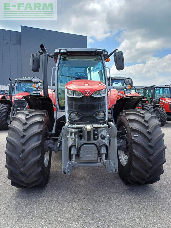 Massey Ferguson mf 7s.180 - Трактор: фото 4 Massey Ferguson mf 7s.180 - Трактор: фото 4
