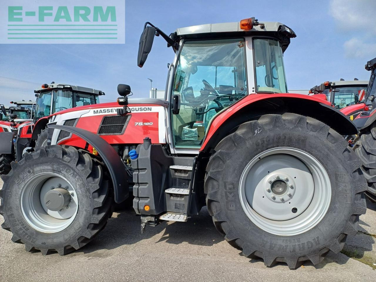 Massey Ferguson mf 7s.180 - Трактор: фото 5 Massey Ferguson mf 7s.180 - Трактор: фото 5