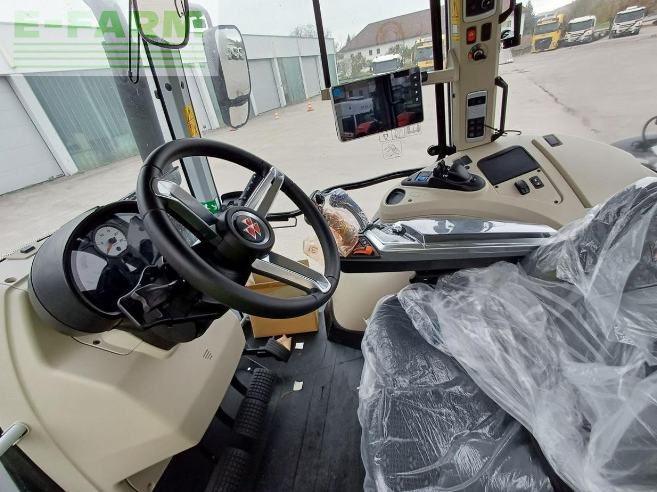 Трактор Massey Ferguson mf 7s.190 dyna-vt exclusive Exclusive: фото 12