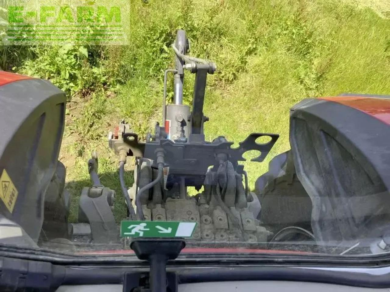 Massey Ferguson mf 8s.245 dyna-vt exclusive ma Exclusive - Трактор: фото 5 Massey Ferguson mf 8s.245 dyna-vt exclusive ma Exclusive - Трактор: фото 5