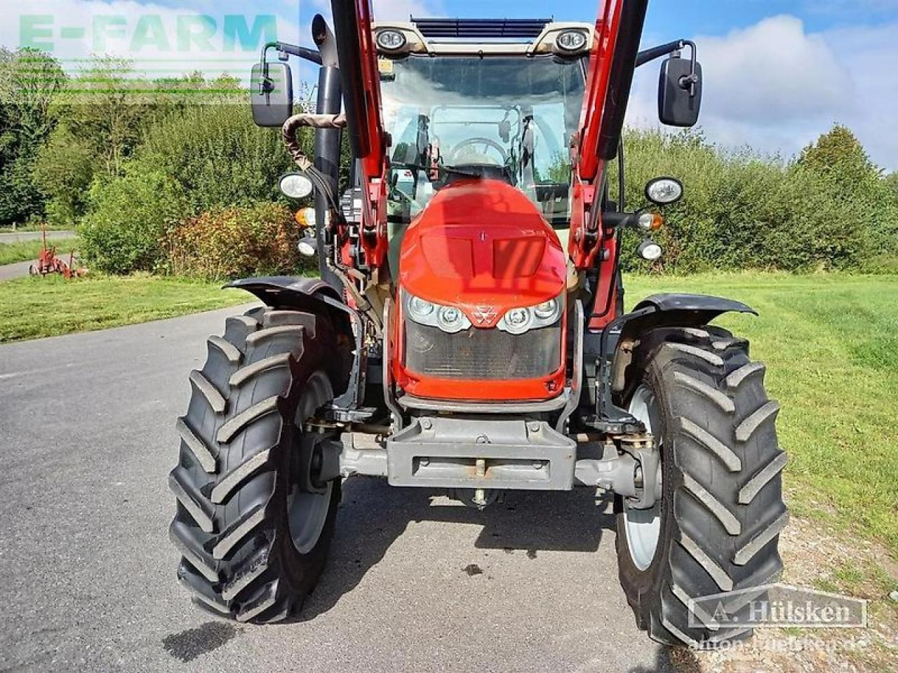 Massey Ferguson mf5611dyna4 - Трактор: фото 3 Massey Ferguson mf5611dyna4 - Трактор: фото 3