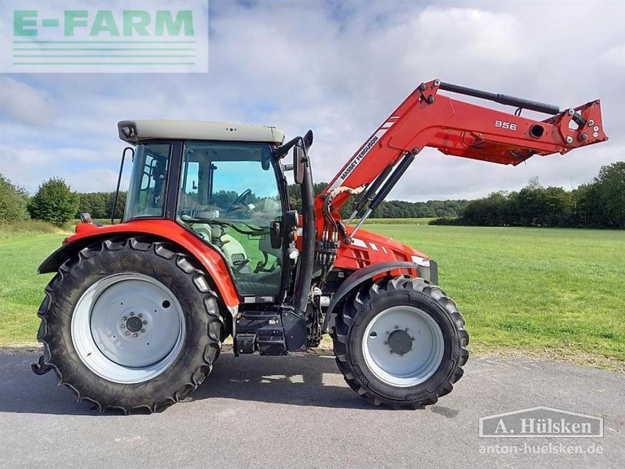 Massey Ferguson mf5611dyna4 - Трактор: фото 5 Massey Ferguson mf5611dyna4 - Трактор: фото 5
