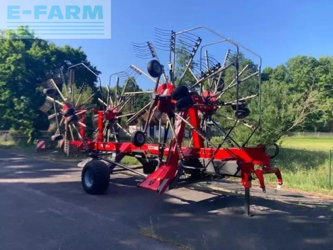Massey Ferguson rk 1254 trc - Сіноворушилка: фото 2 Massey Ferguson rk 1254 trc - Сіноворушилка: фото 2