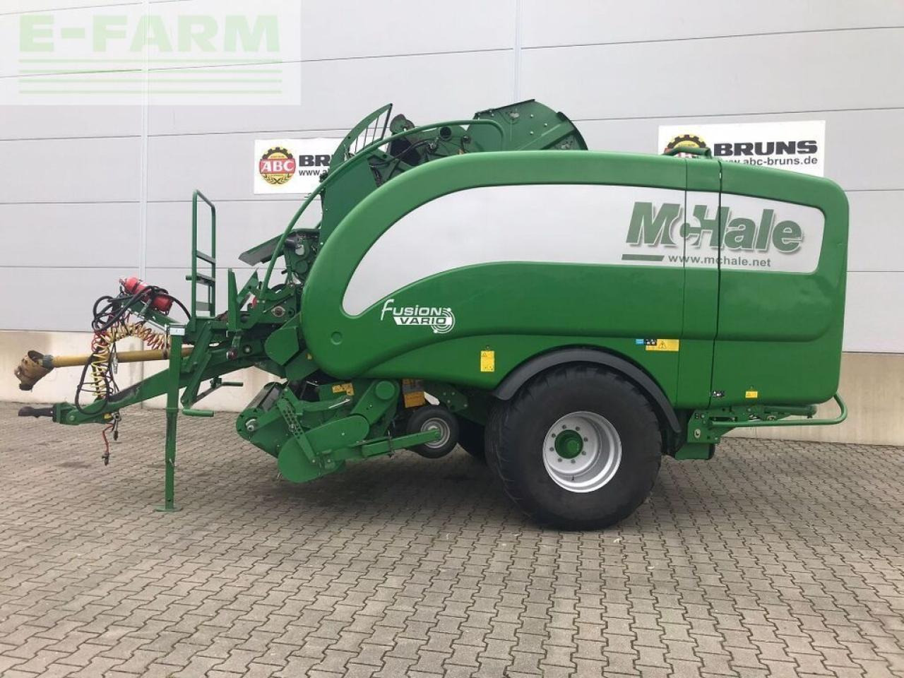 Mc Hale fusion vario - Прес-підбирач тюковий: фото 2 Mc Hale fusion vario - Прес-підбирач тюковий: фото 2