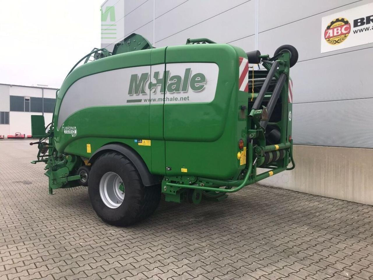 Mc Hale fusion vario - Прес-підбирач тюковий: фото 3 Mc Hale fusion vario - Прес-підбирач тюковий: фото 3