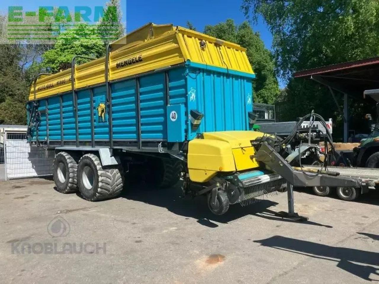 Mengele rotobull 8000 rs - Самозавантажувальний причіп: фото 1 Mengele rotobull 8000 rs - Самозавантажувальний причіп: фото 1