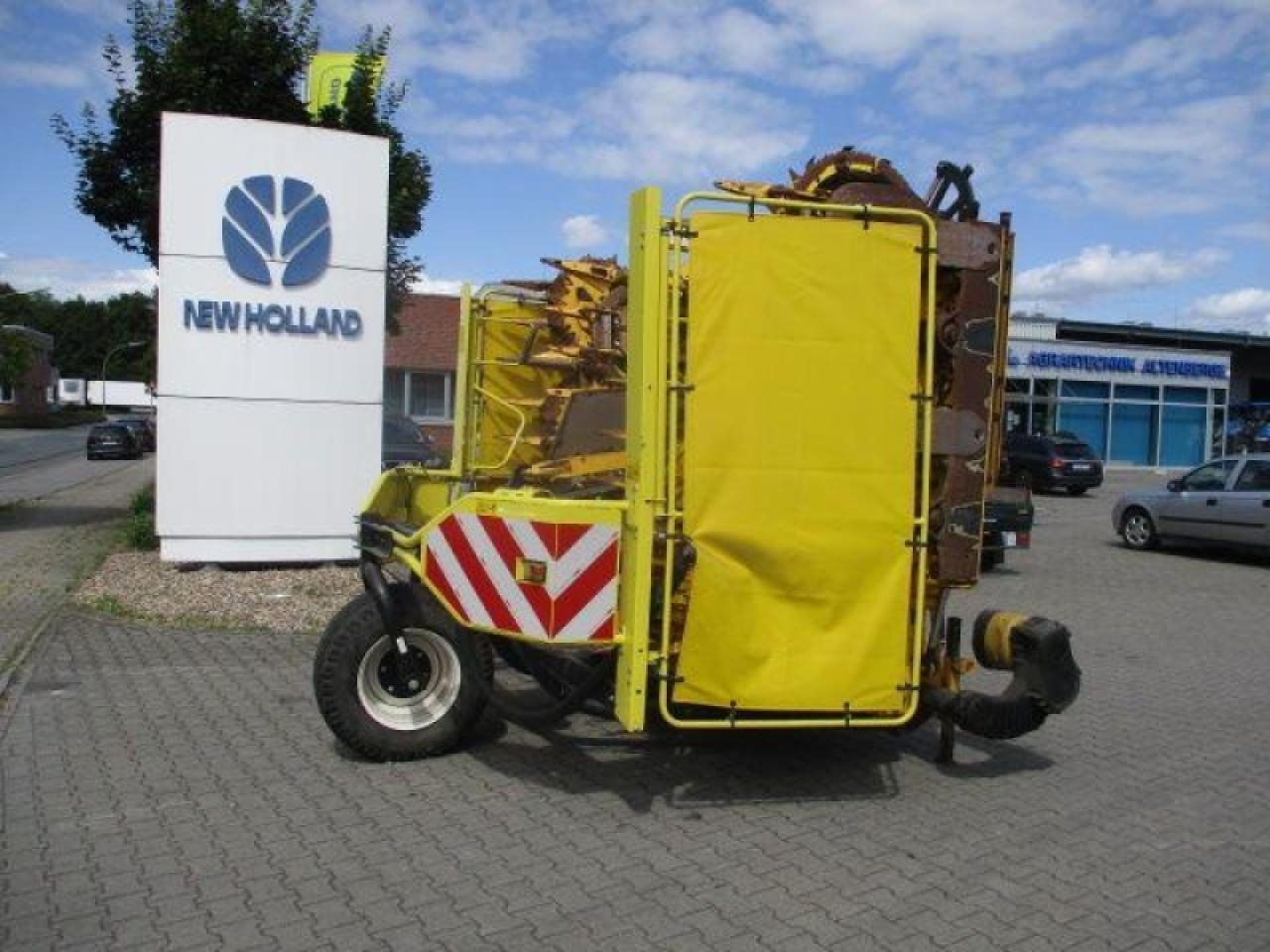 New Holland 90 sfi - 12reihig - Обладнання для кормозбирального комбайну: фото 1 New Holland 90 sfi - 12reihig - Обладнання для кормозбирального комбайну: фото 1