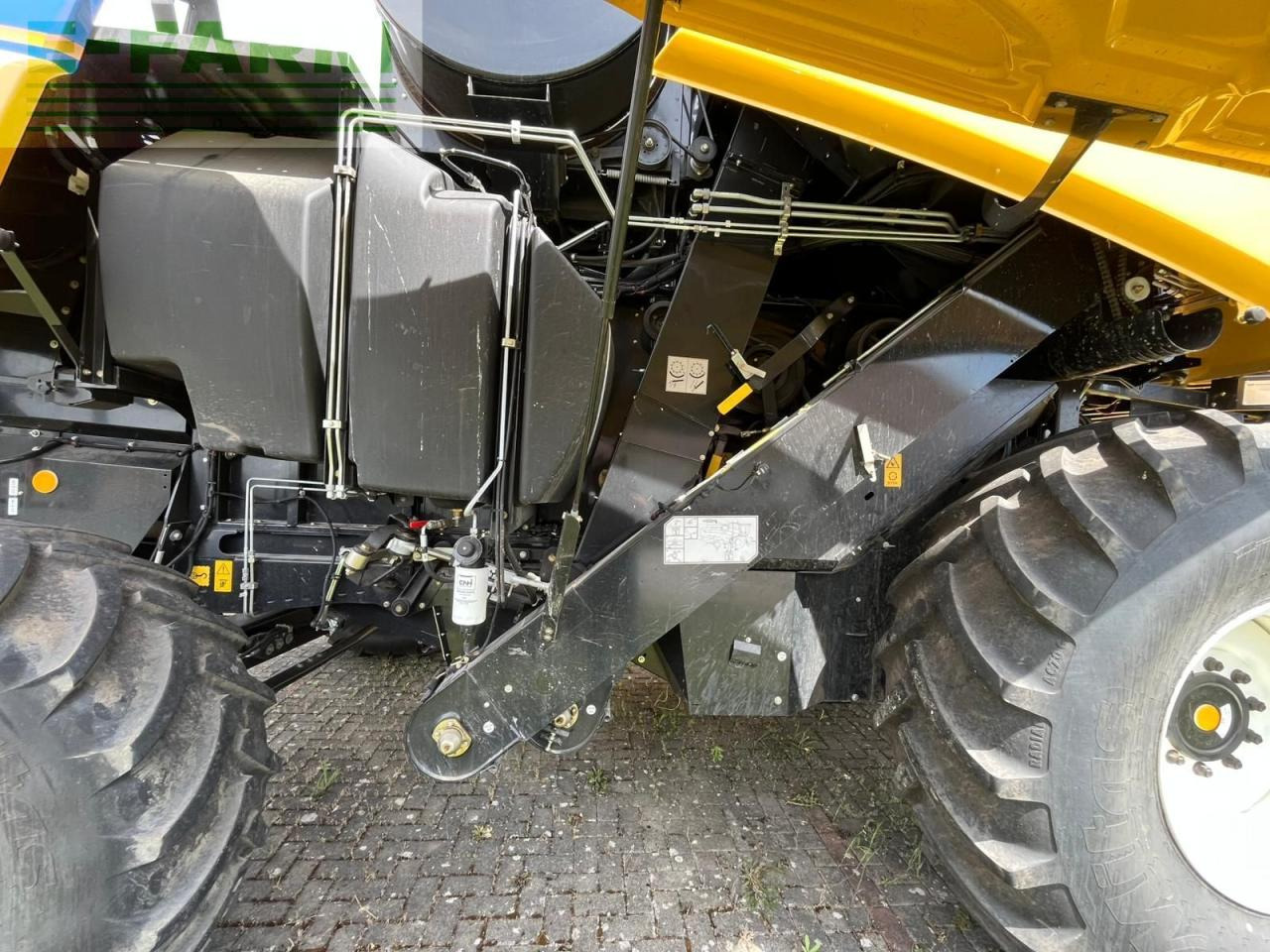 Зернозбиральний комбайн New Holland CX 6.90: фото 14