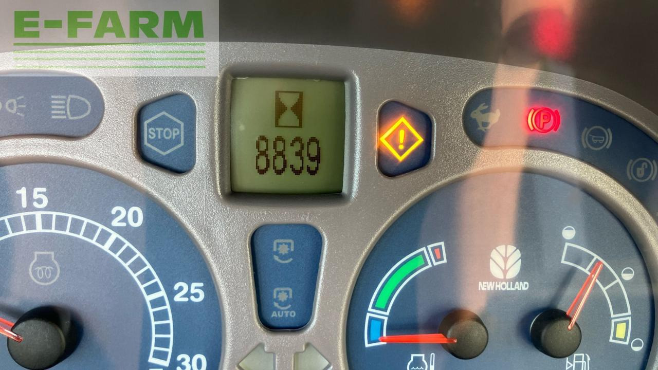 Трактор New Holland TL 80 A A: фото 22 Трактор New Holland TL 80 A A: фото 22