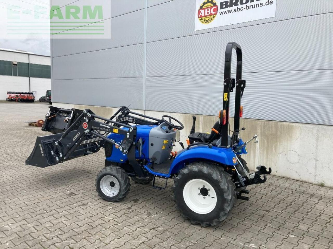 New Holland boomer 25 my19 - Трактор: фото 2 New Holland boomer 25 my19 - Трактор: фото 2