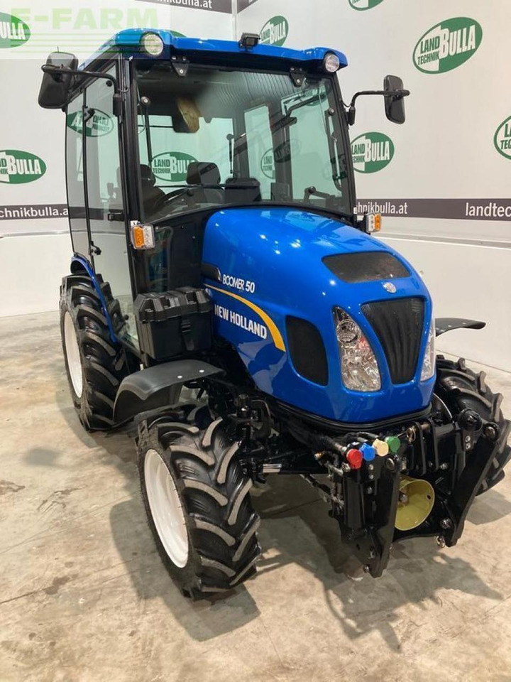 New Holland boomer 50 - Трактор: фото 2 New Holland boomer 50 - Трактор: фото 2
