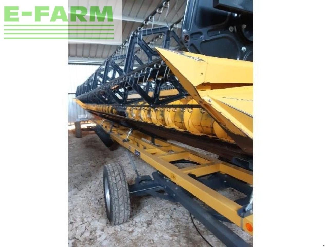 New Holland cpe1070 - Жниварка зернова: фото 1 New Holland cpe1070 - Жниварка зернова: фото 1