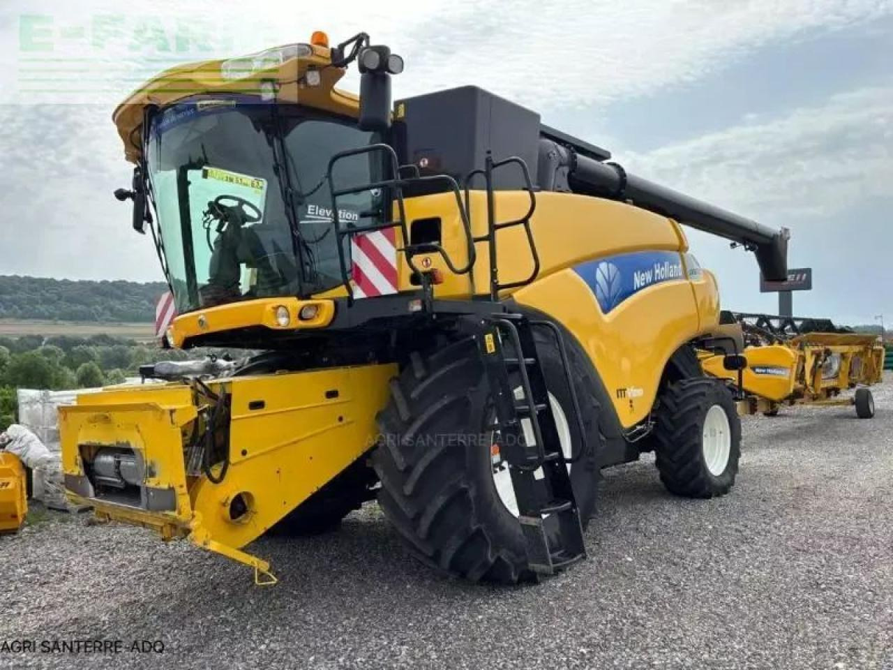 New Holland cr 9070 - Зернозбиральний комбайн: фото 3 New Holland cr 9070 - Зернозбиральний комбайн: фото 3